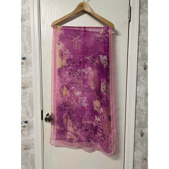 Scarf    - Picture 1 of 2